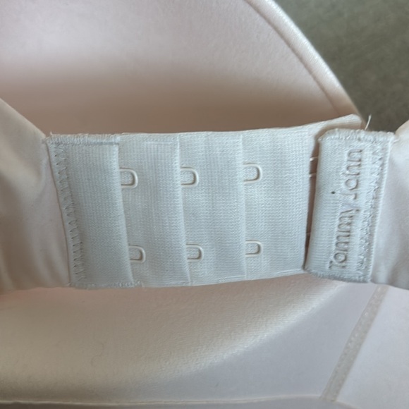 Soft pink wireless bra - Picture 3 of 3